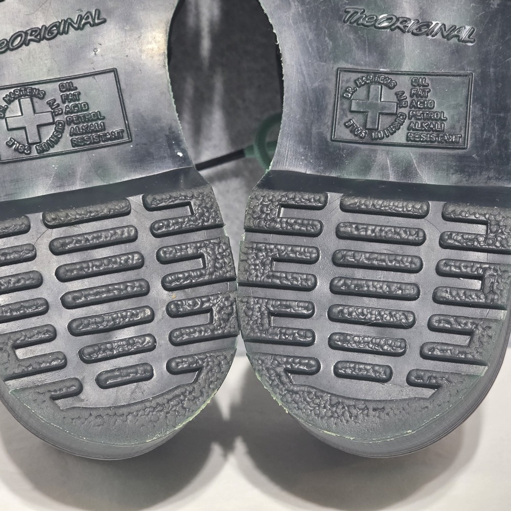 Dr. Martens 1461 Black/Green Leather Lace-Up Shoes Green Laces - Picture 12 of 14
